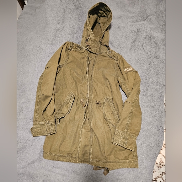 Abercrombie & Fitch Light Weight Parka